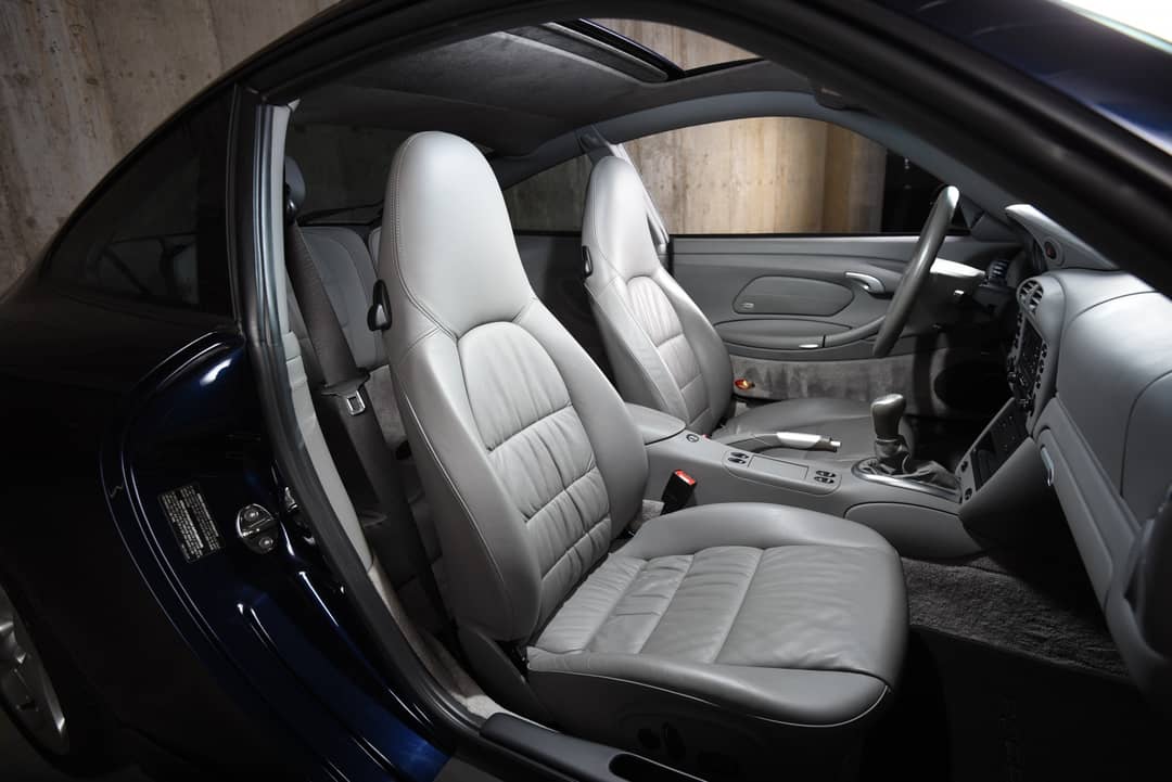 2003 Porsche 911 Carrera 4S — photo 30