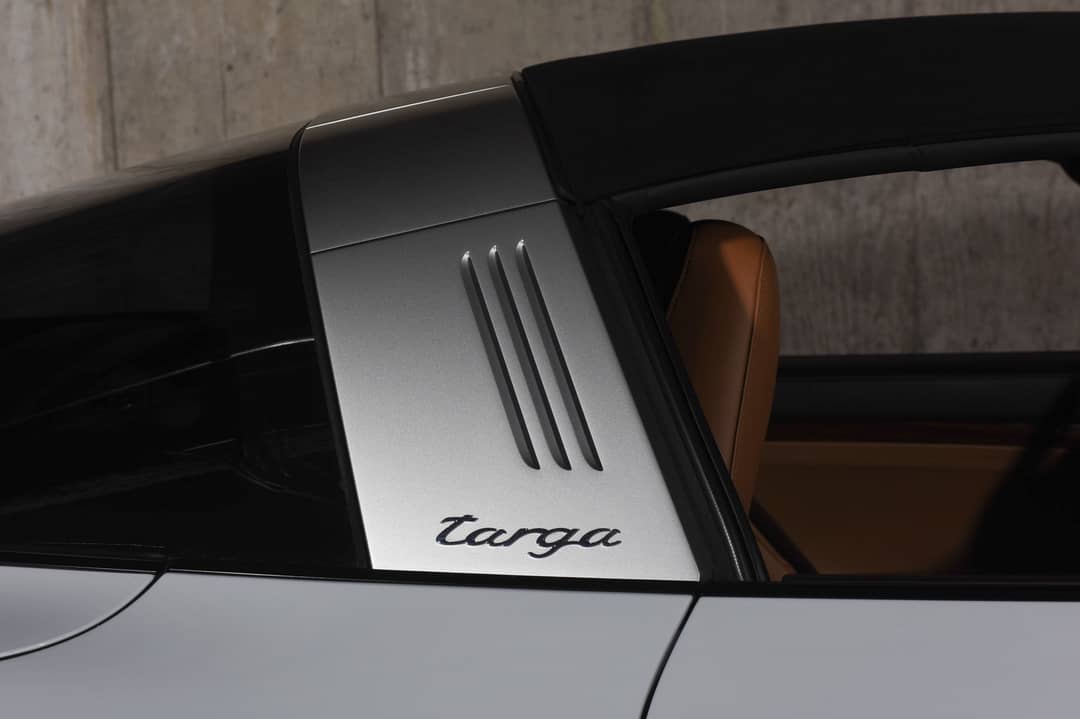 2015 Porsche 911 Targa 4S — photo 16