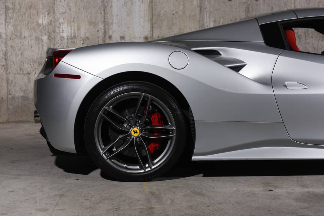 2017 Ferrari 488 Spider — photo 3