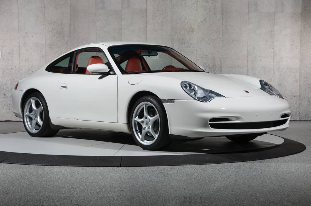 2004 Porsche 911 Carrera sunroof delete — photo 2