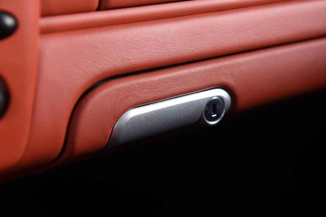 2004 Porsche 911 Carrera sunroof delete — photo 34
