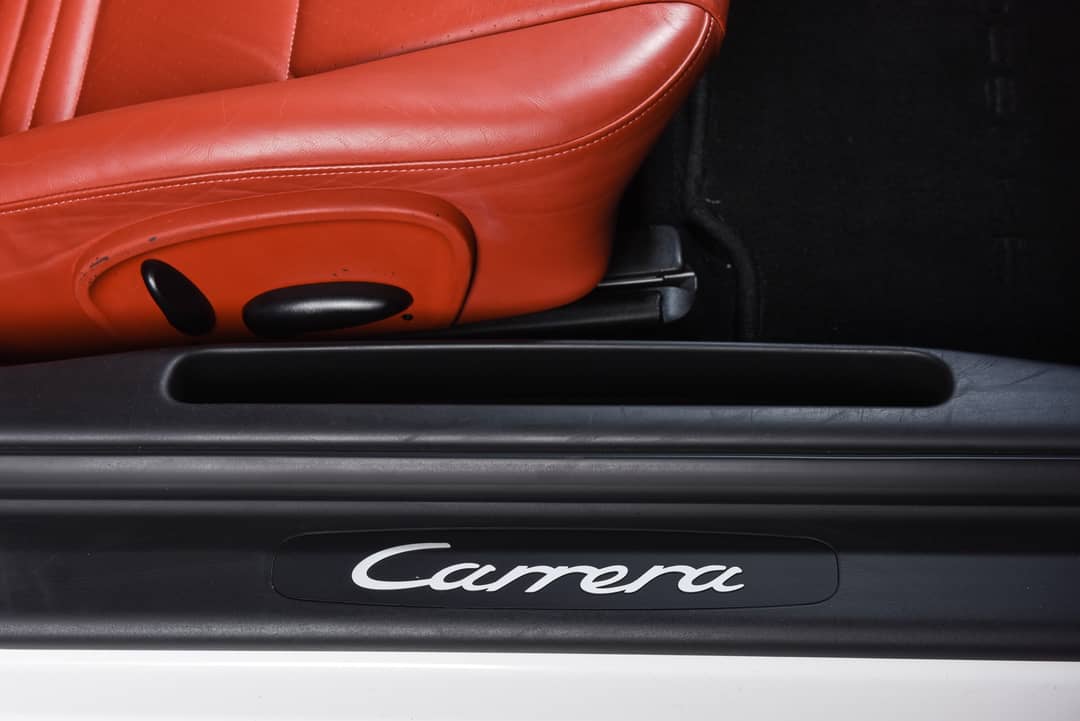 2004 Porsche 911 Carrera sunroof delete — photo 40