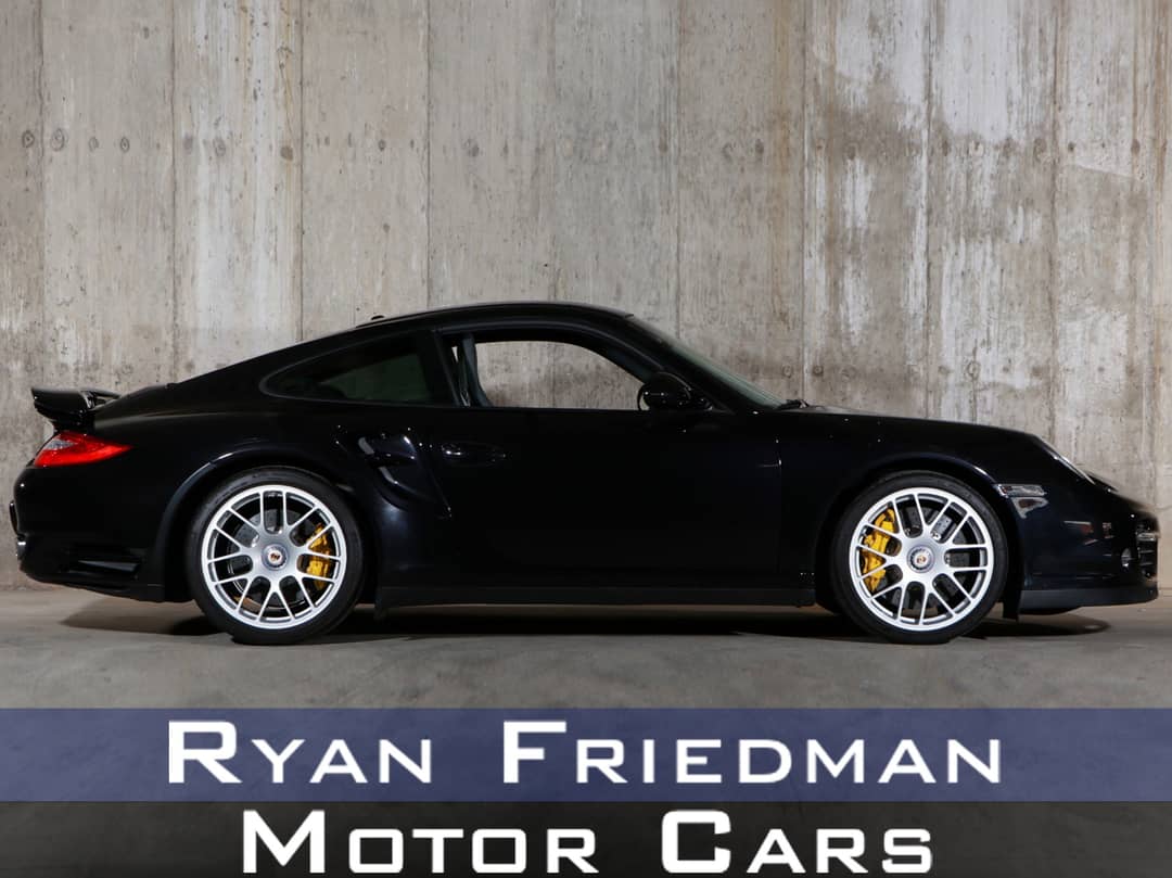 2010 Porsche 911 Turbo factory buckets — photo 1