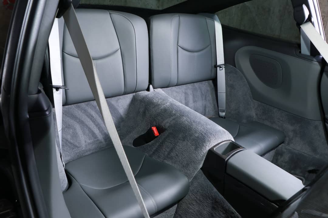 2010 Porsche 911 Turbo factory buckets — photo 40