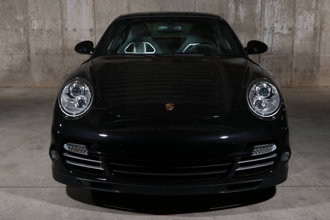 2010 Porsche 911 Turbo factory buckets — photo 8
