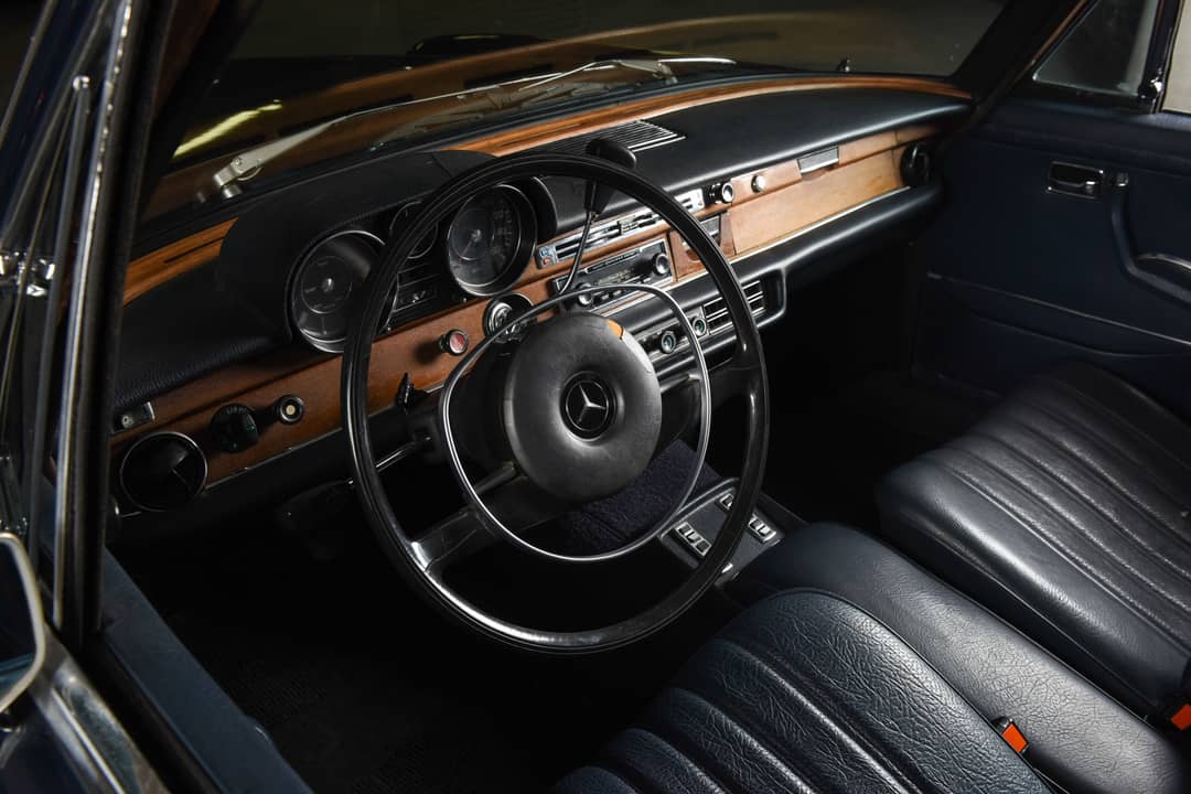 1972 Mercedes-Benz 280SE — photo 27