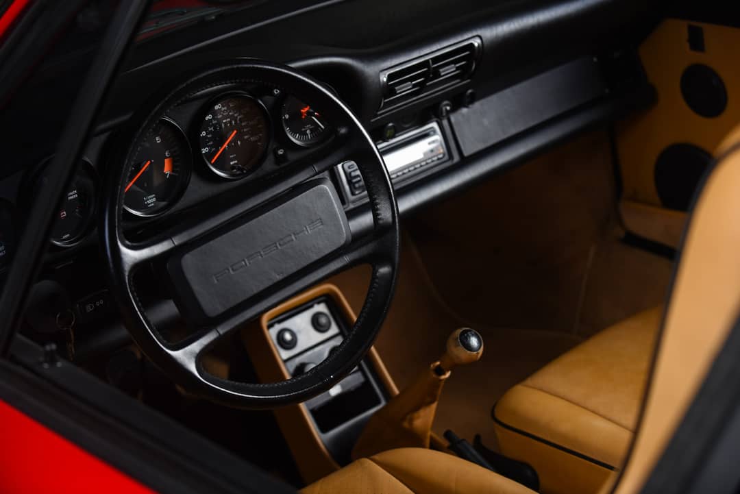 1988 Porsche 911 TARGA Carrera — photo 14