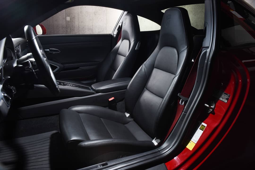 2017 Porsche 911 Carrera 4S — photo 22