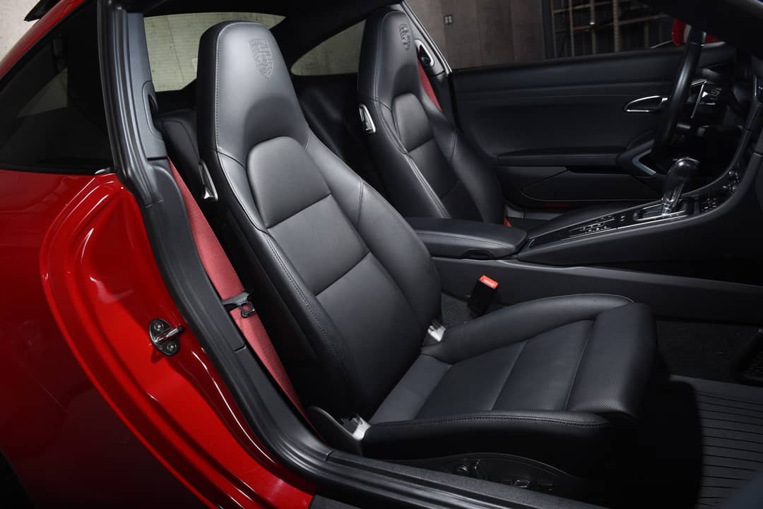 2017 Porsche 911 Carrera 4S — photo 36