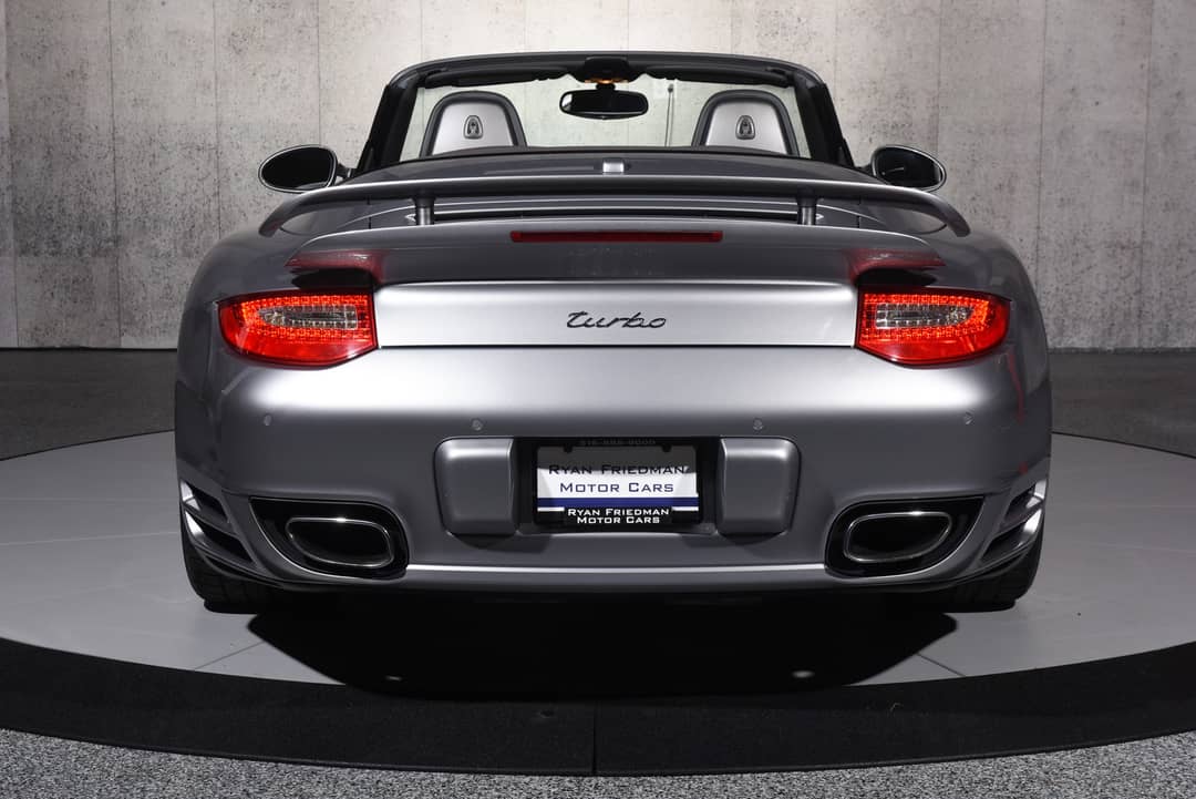 2010 Porsche 911 Turbo — photo 12