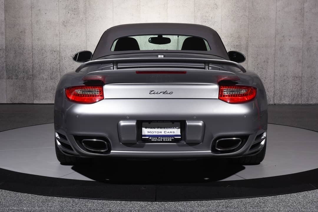 2010 Porsche 911 Turbo — photo 17