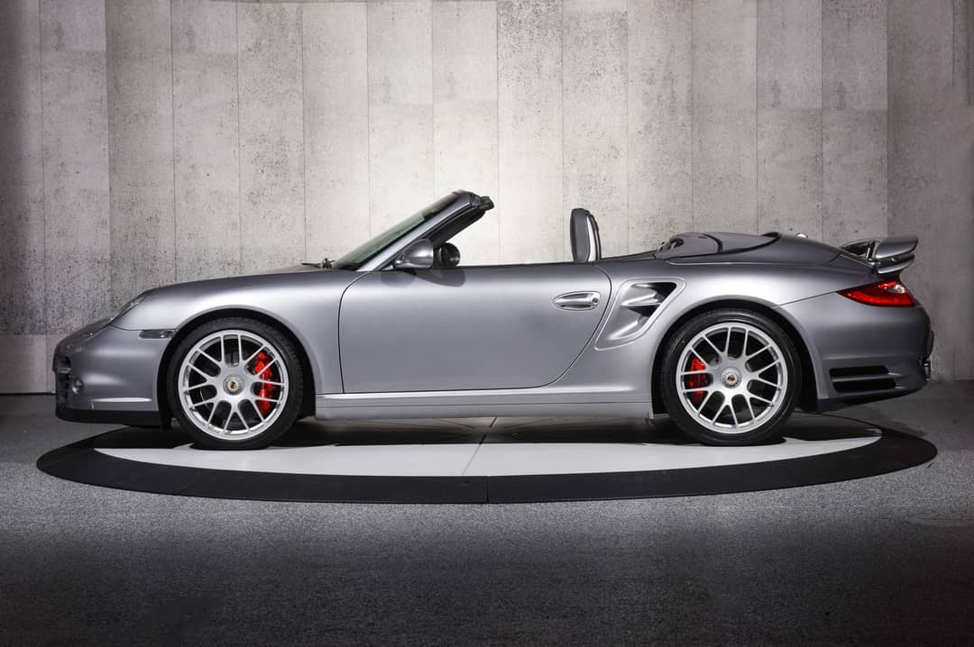 2010 Porsche 911 Turbo — photo 25