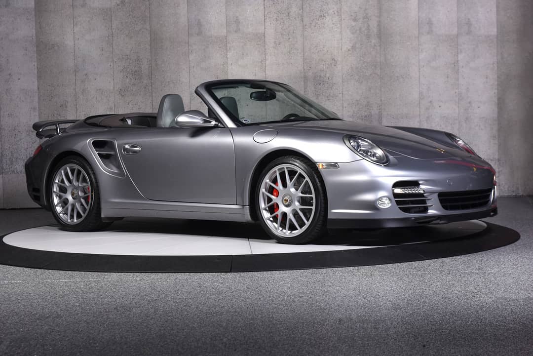 2010 Porsche 911 Turbo — photo 4