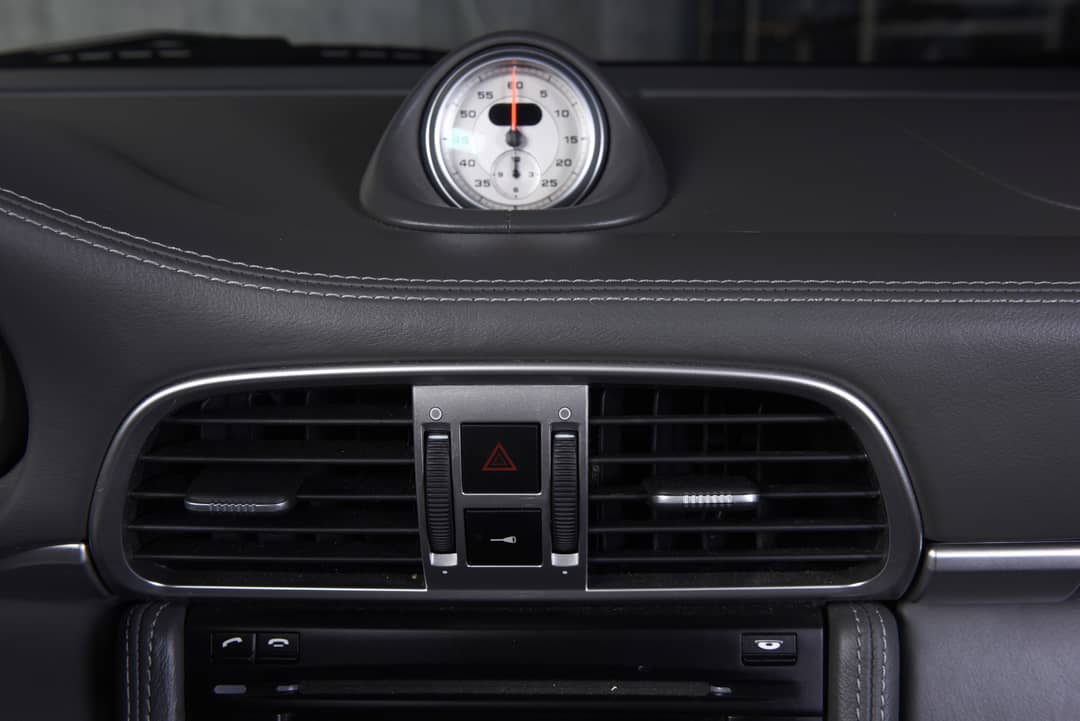 2010 Porsche 911 Turbo — photo 37
