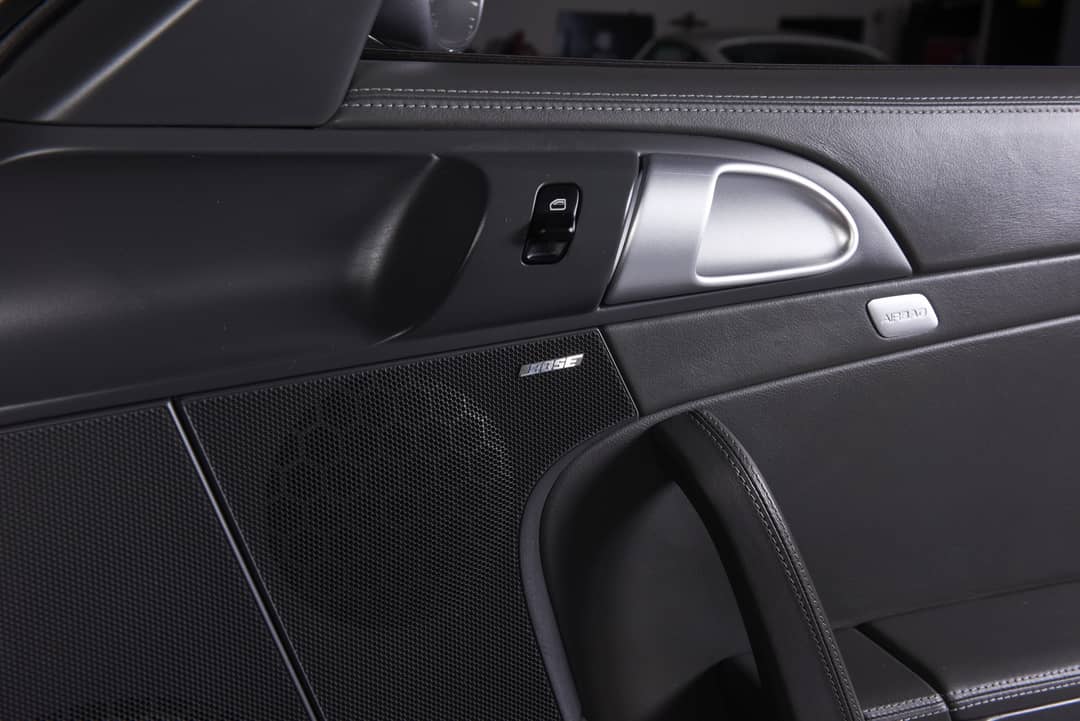 2010 Porsche 911 Turbo — photo 53