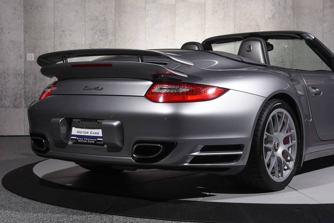 2010 Porsche 911 Turbo — photo 9