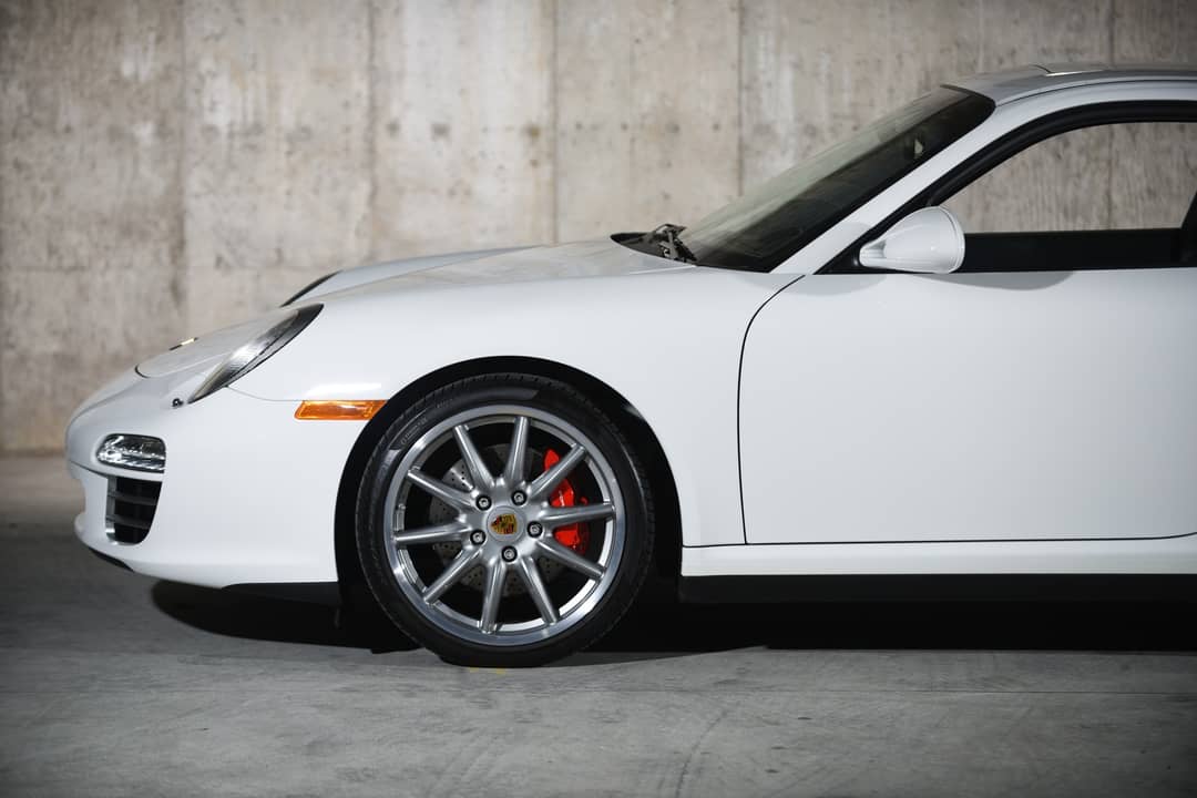 2010 Porsche 911 Carrera 4S — photo 11