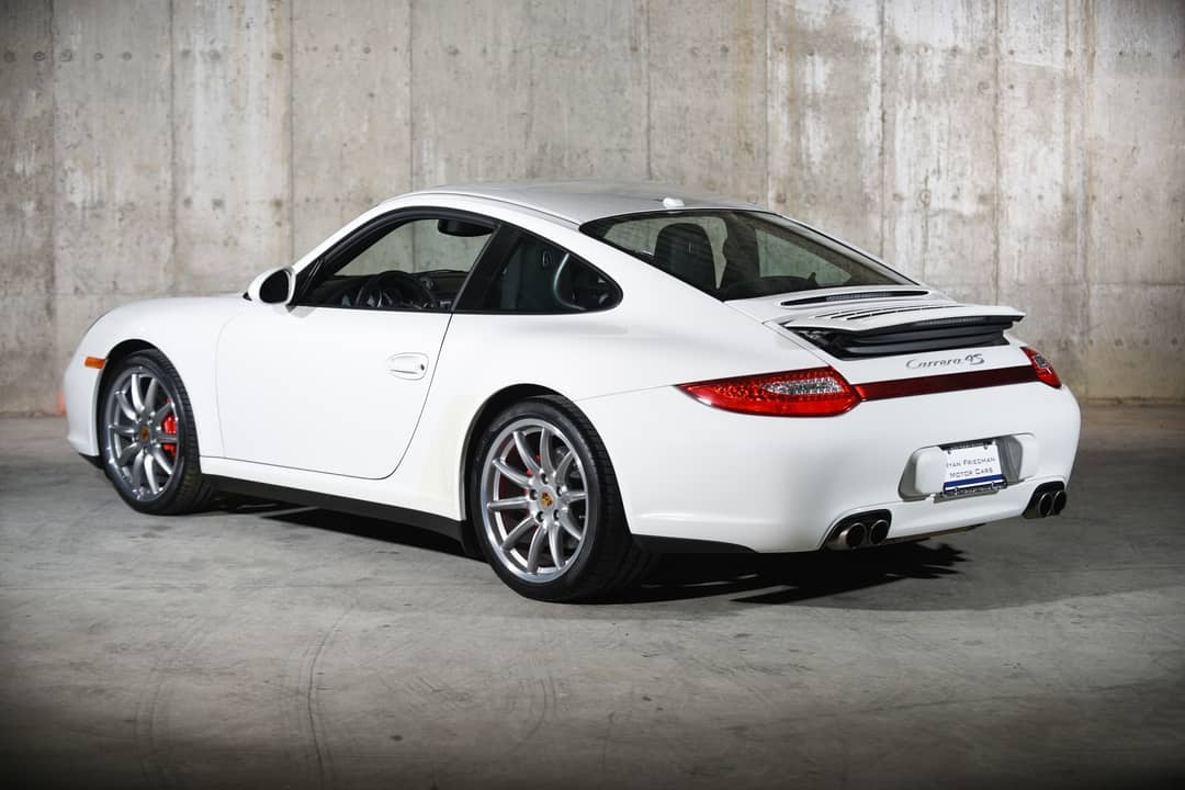 2010 Porsche 911 Carrera 4S — photo 15