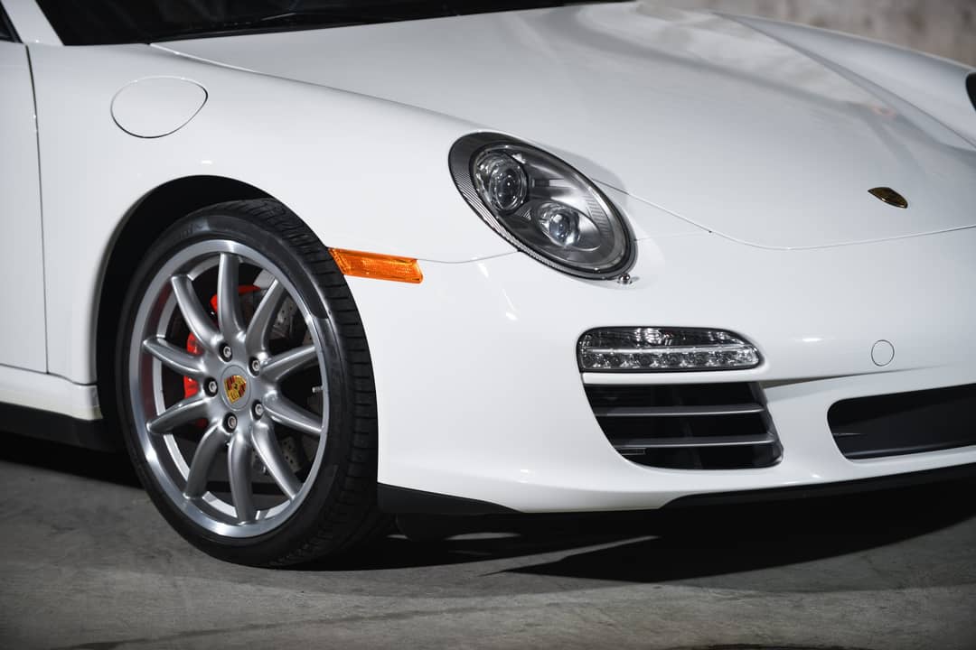 2010 Porsche 911 Carrera 4S — photo 6