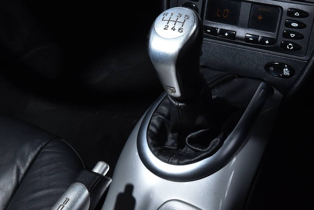 2001 Porsche 911 Carrera — photo 23