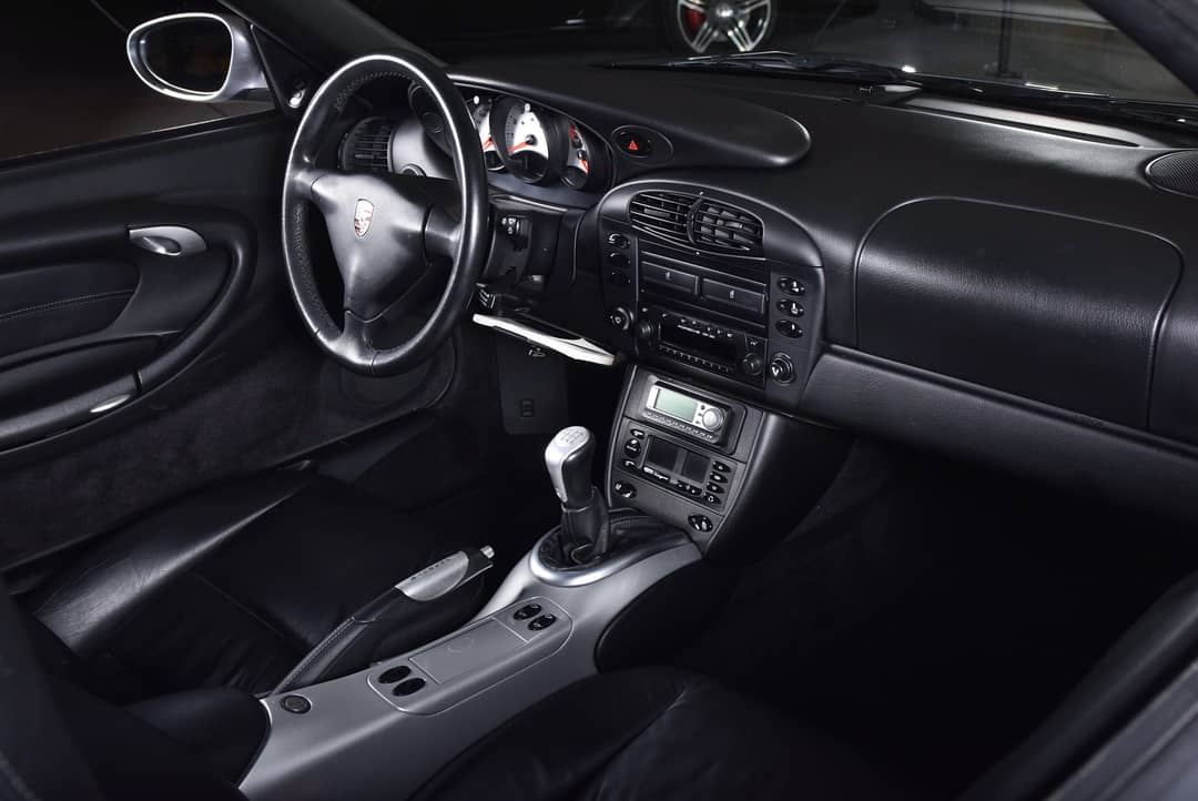 2001 Porsche 911 Carrera — photo 36