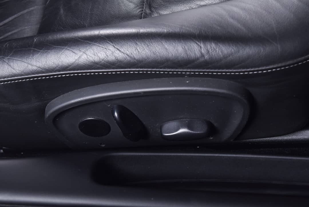 2001 Porsche 911 Carrera — photo 37