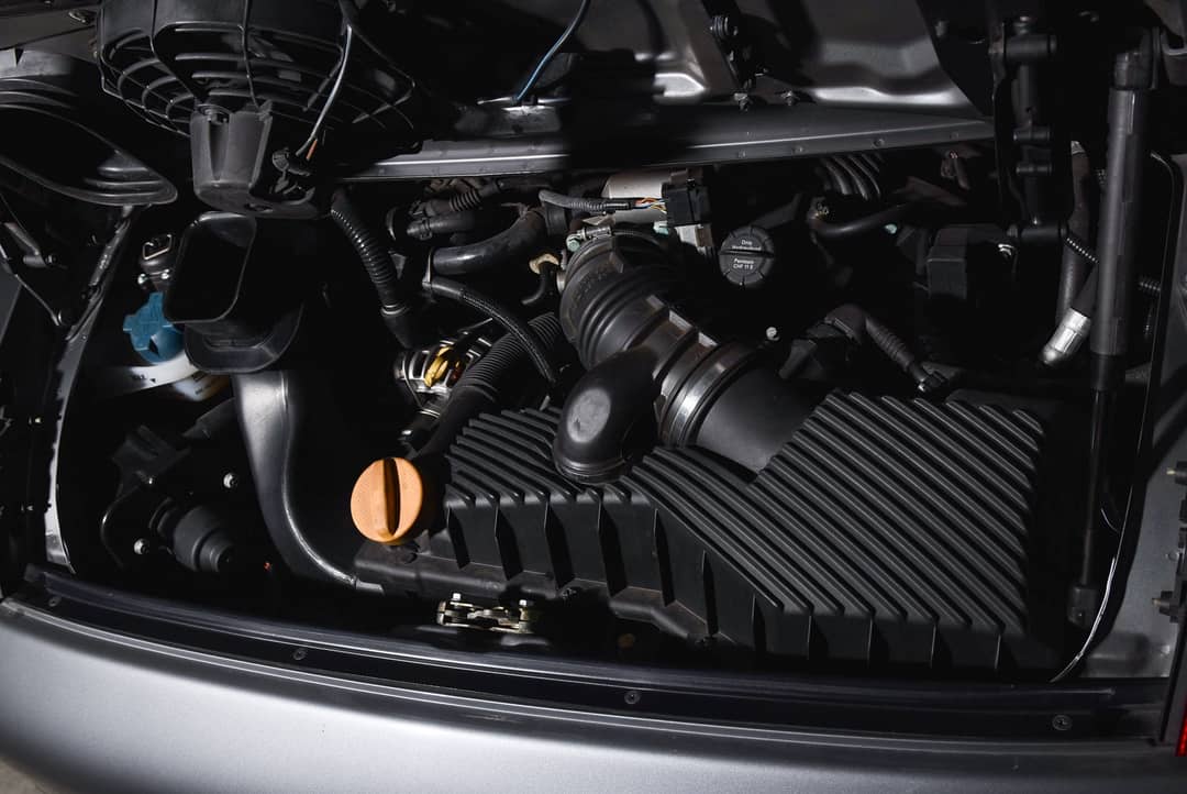 2001 Porsche 911 Carrera — photo 38