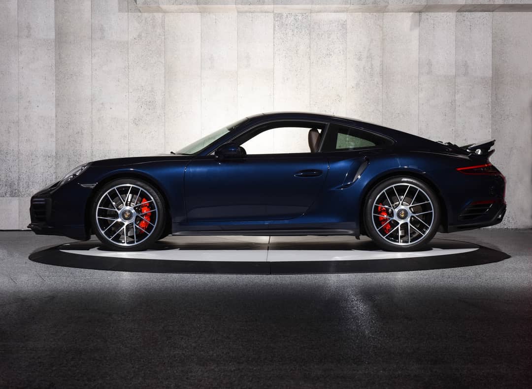 2017 Porsche 911 Turbo — photo 17
