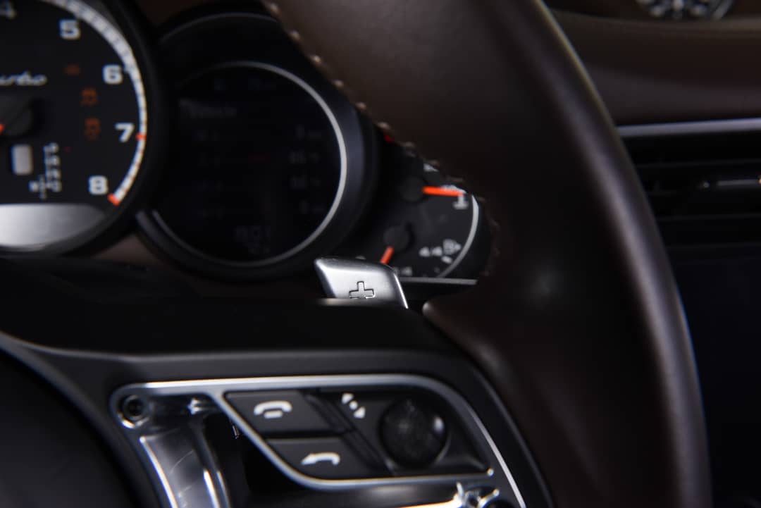2017 Porsche 911 Turbo — photo 34
