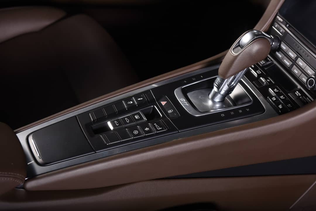 2017 Porsche 911 Turbo — photo 42