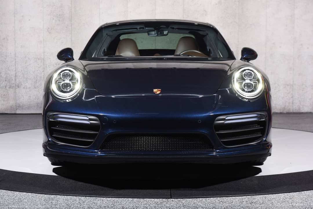 2017 Porsche 911 Turbo — photo 7