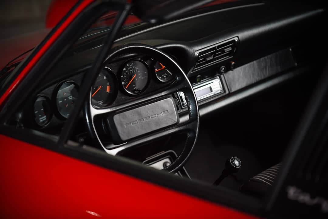 1987 Porsche 911 Carrera — photo 29