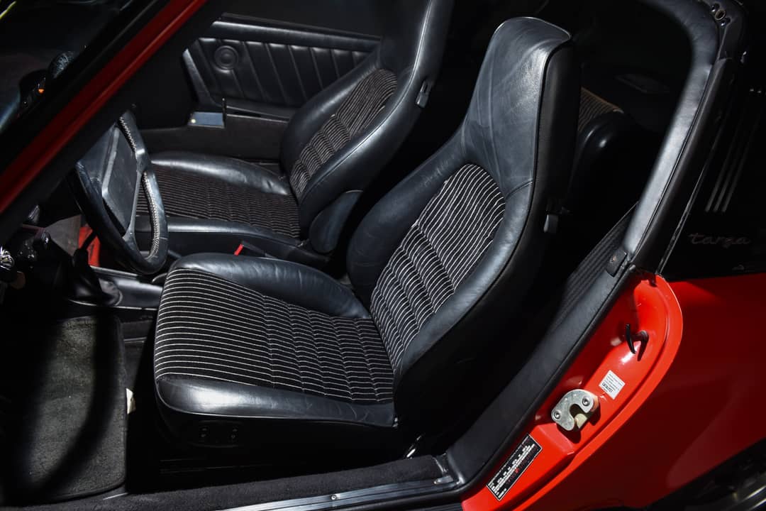 1987 Porsche 911 Carrera — photo 35