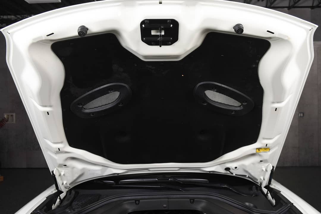 2016 Ferrari California T — photo 19