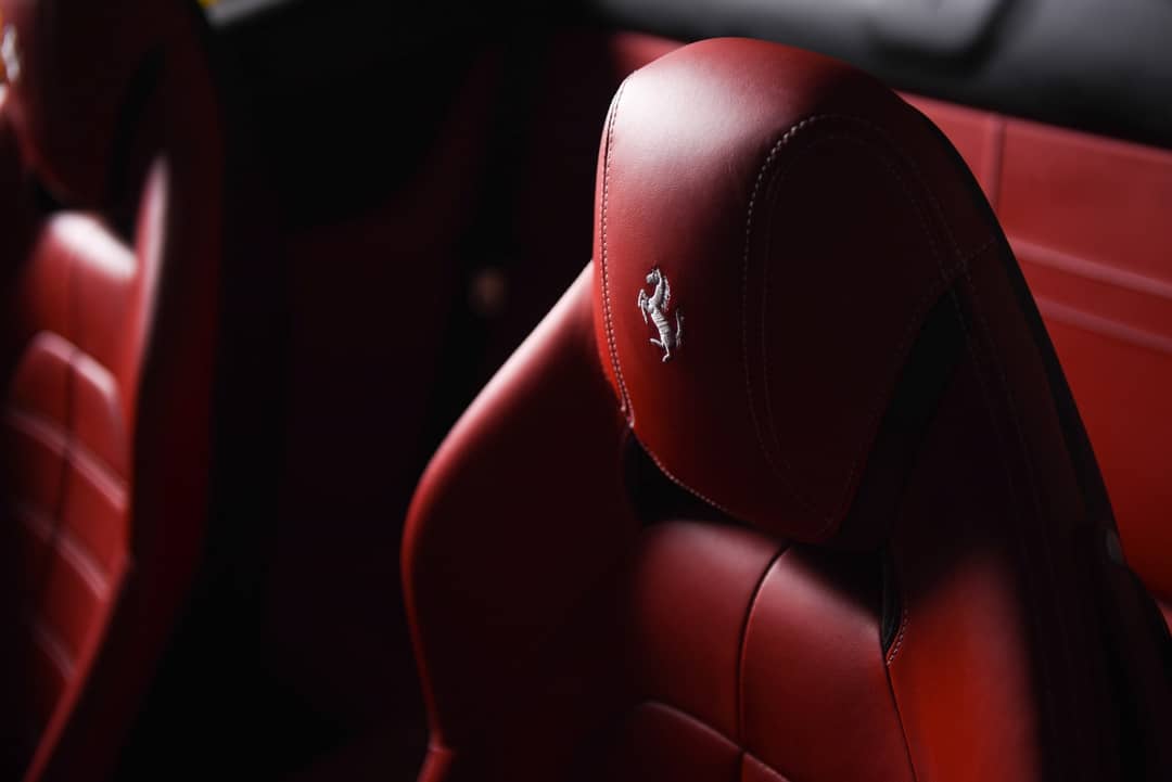 2016 Ferrari California T — photo 33