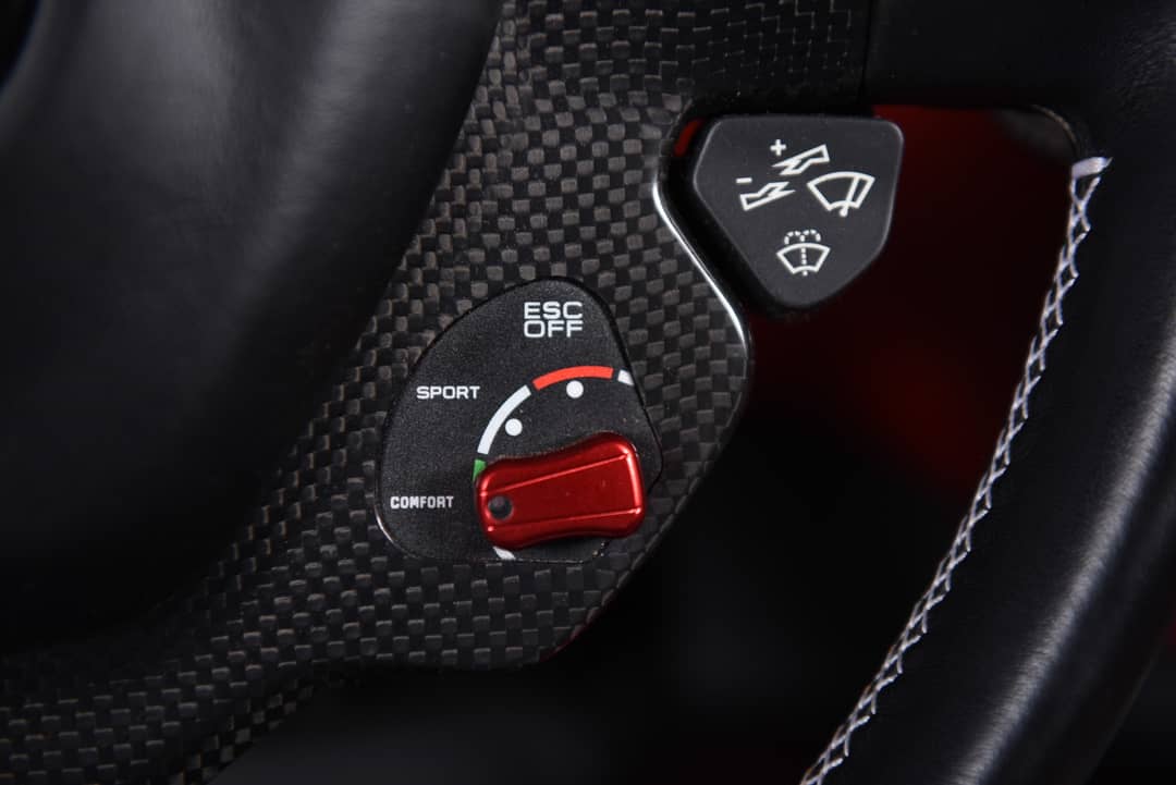 2016 Ferrari California T — photo 38