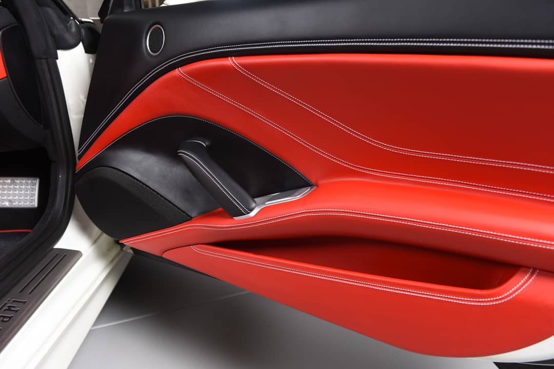 2016 Ferrari California T — photo 53