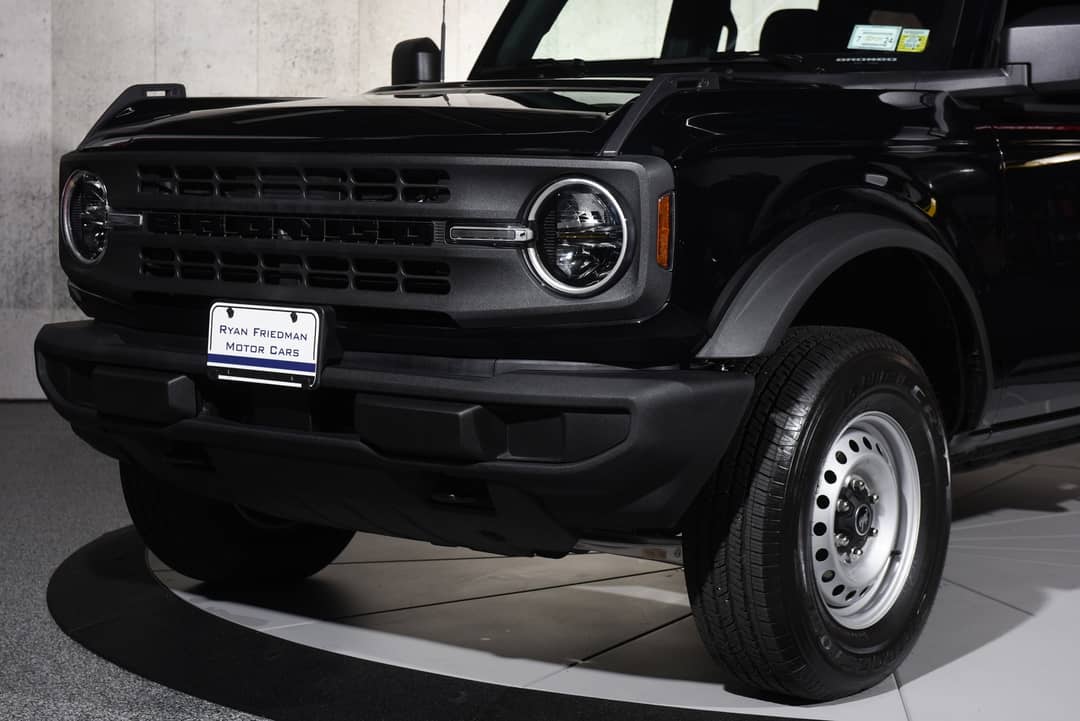 2022 Ford Bronco — photo 5