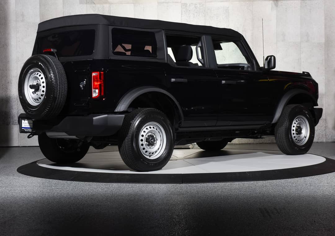 2022 Ford Bronco — photo 6