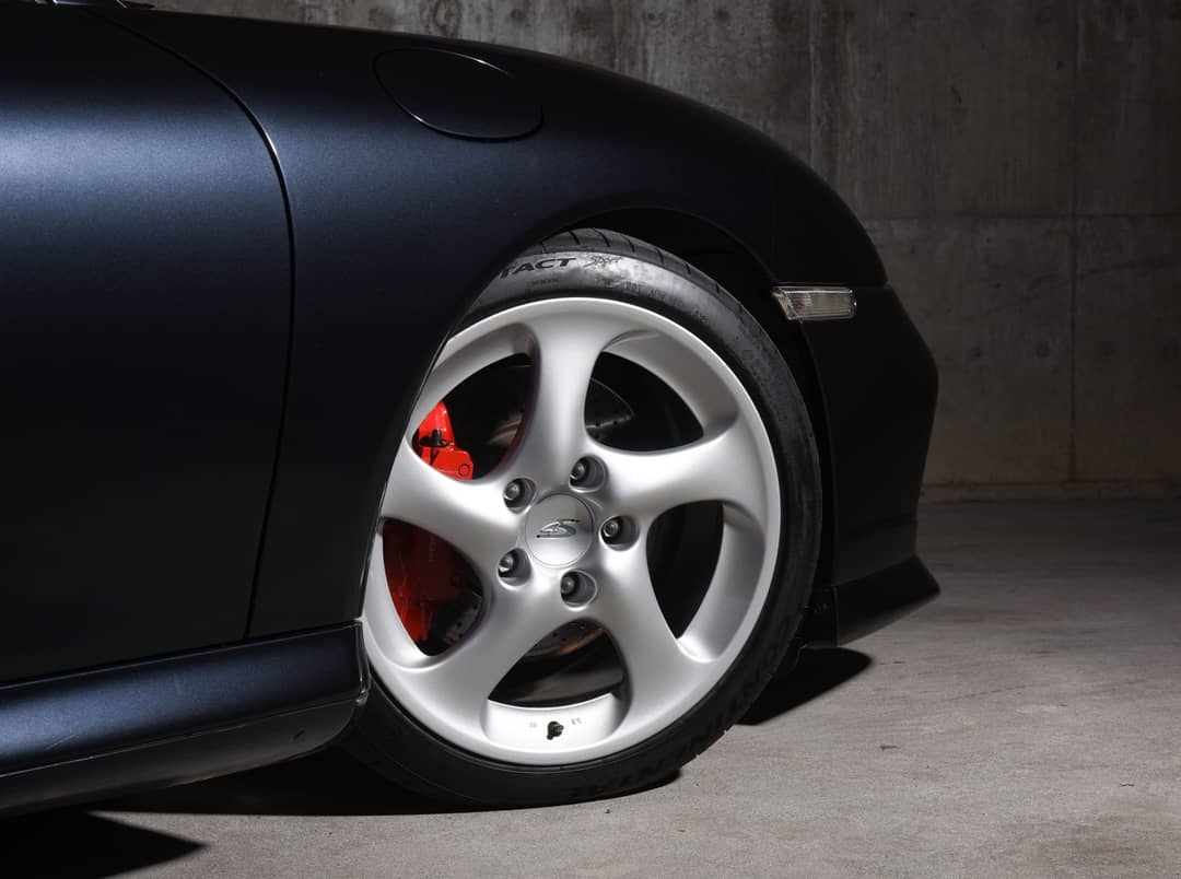 2004 Porsche 911 Carrera 4S aero kit — photo 18