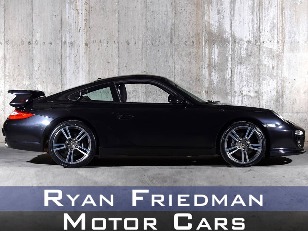 2011 Porsche 911 Carrera — photo 1