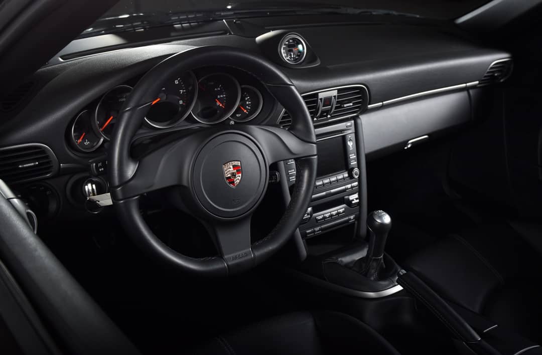 2011 Porsche 911 Carrera — photo 24