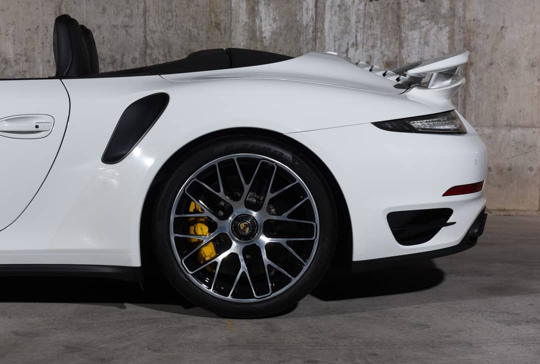 2016 Porsche 911 Turbo S — photo 28