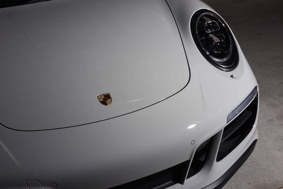 2018 Porsche 911 Targa 4 GTS — photo 16