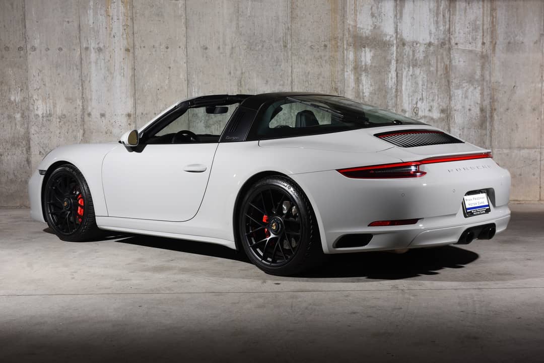 2018 Porsche 911 Targa 4 GTS — photo 5