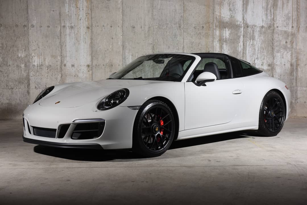 2018 Porsche 911 Targa 4 GTS — photo 7