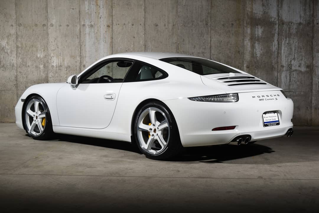 2014 Porsche 911 Carrera S — photo 3