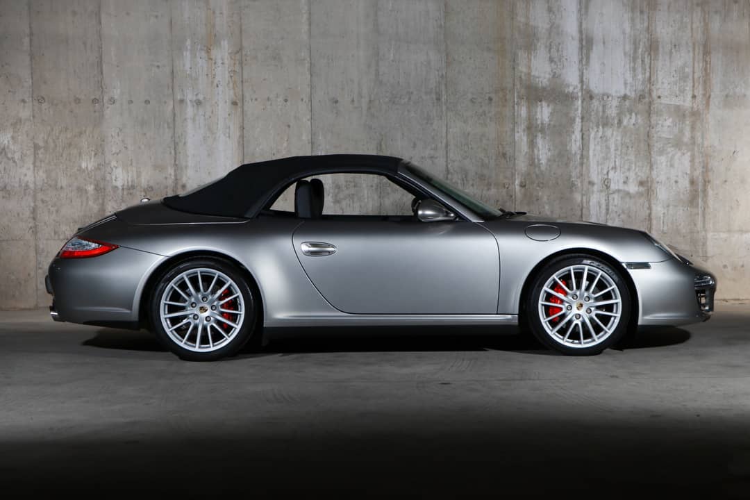 2012 Porsche 911 Carrera 4S — photo 13