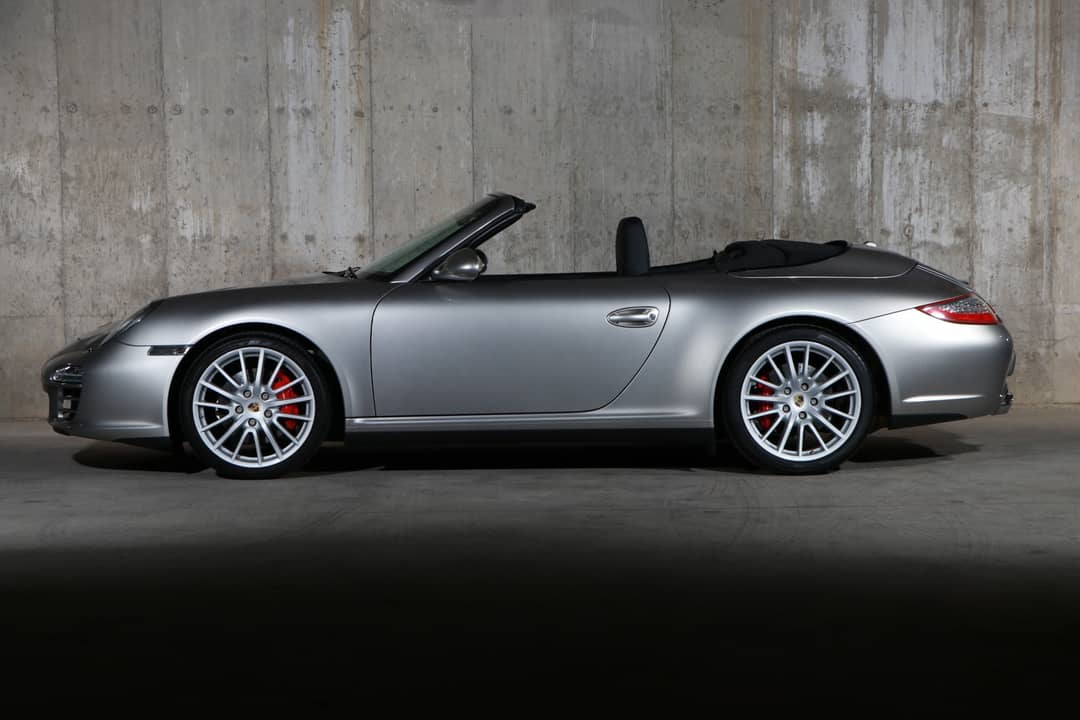 2012 Porsche 911 Carrera 4S — photo 20
