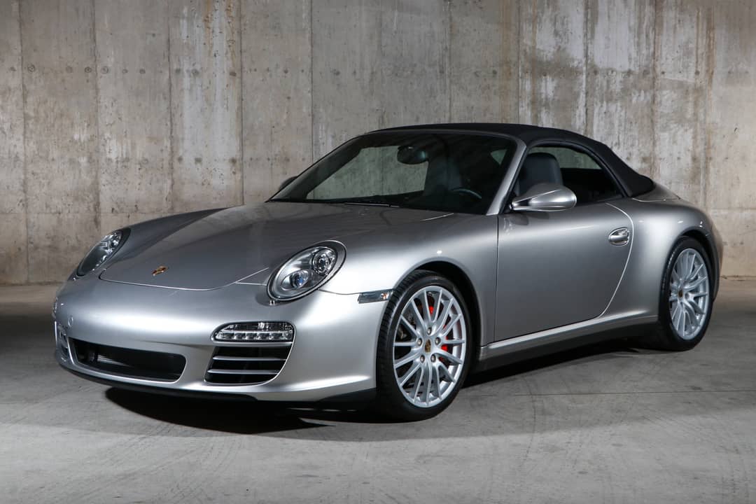 2012 Porsche 911 Carrera 4S — photo 21